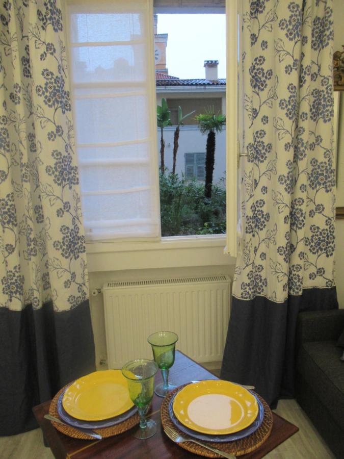Le Ptit Nicois Sur Le Port Apartment Ница Екстериор снимка
